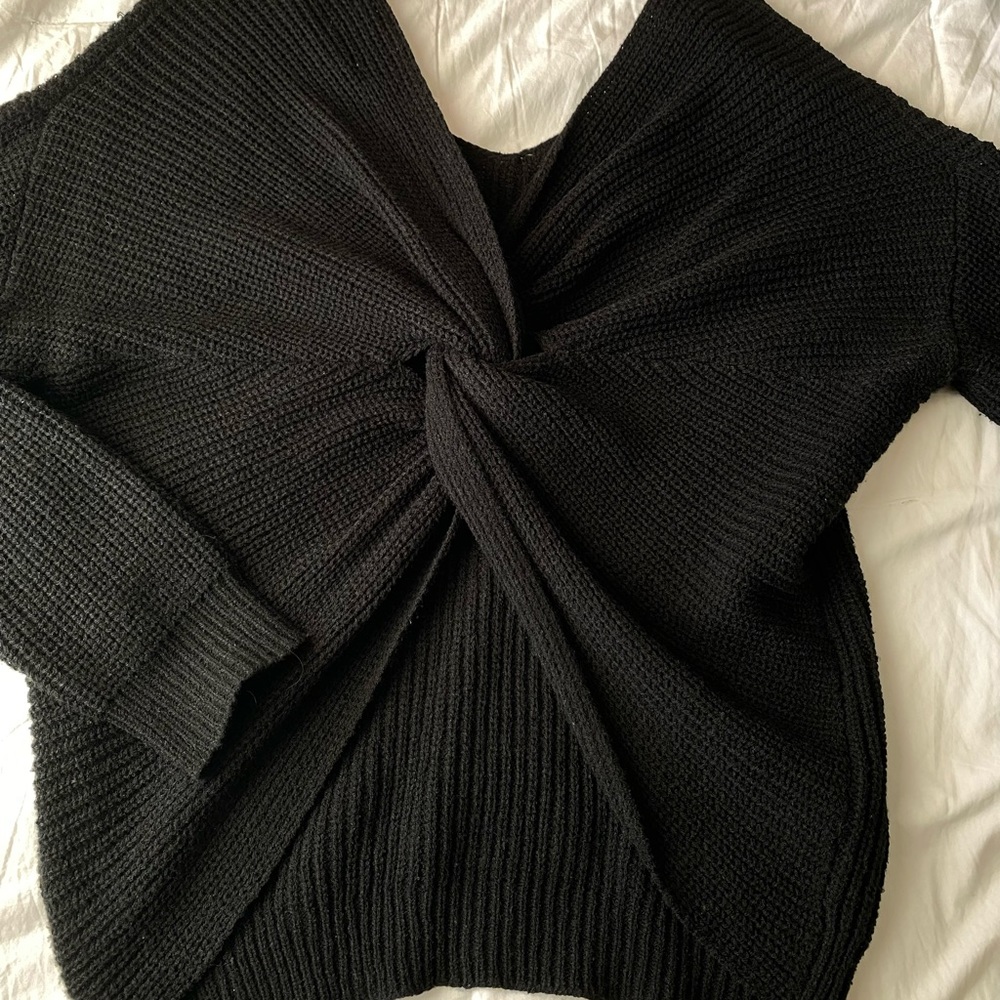 Twist back black sweater.